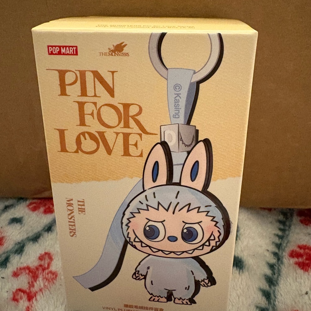 Pop Mart The Monsters Pin For Love Keychain “F”
